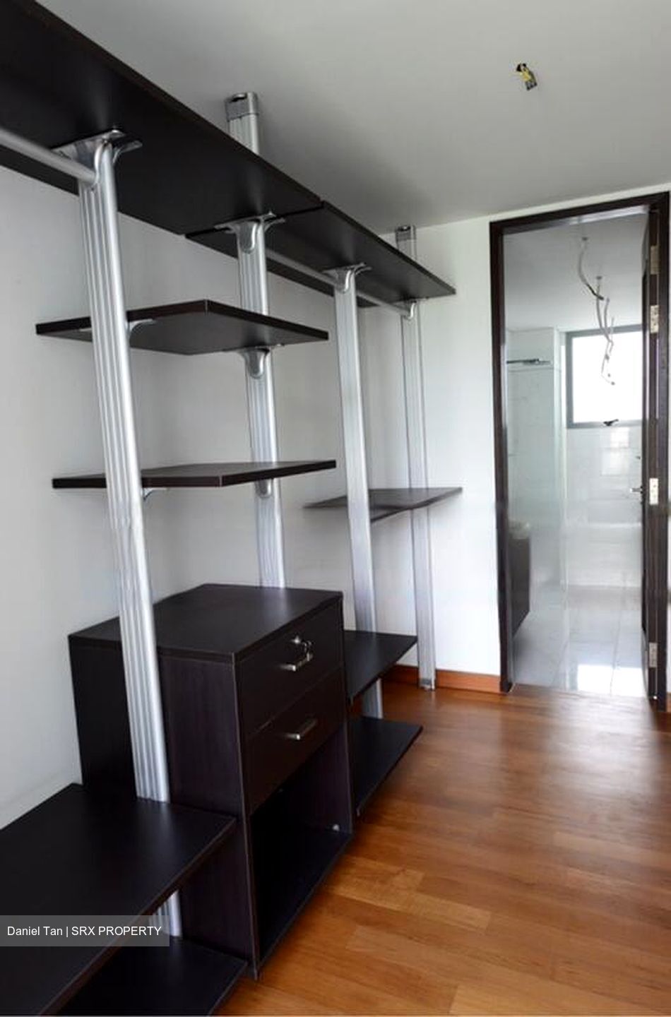 Yuk Tong Avenue (D21), Terrace #463085821